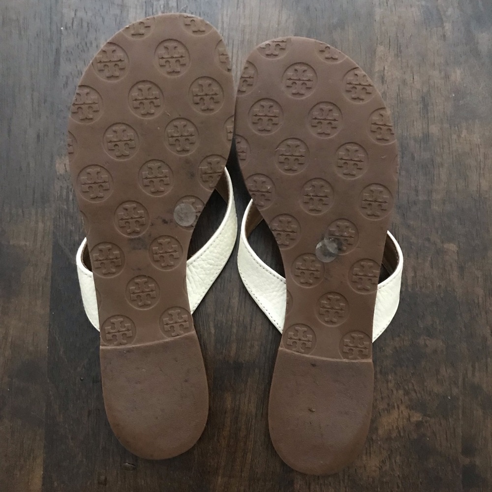TORY BURCH THORA SANDALS - Picture 2 of 8